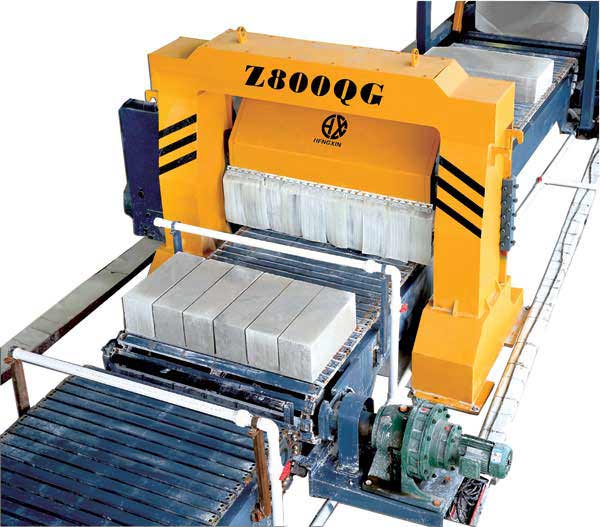 陶粒自保(bao)溫砌塊生(shēng)産線設備(bèi)